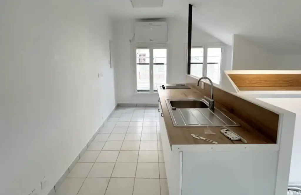 Am&eacute;nagement int&eacute;rieur appartement sous comble